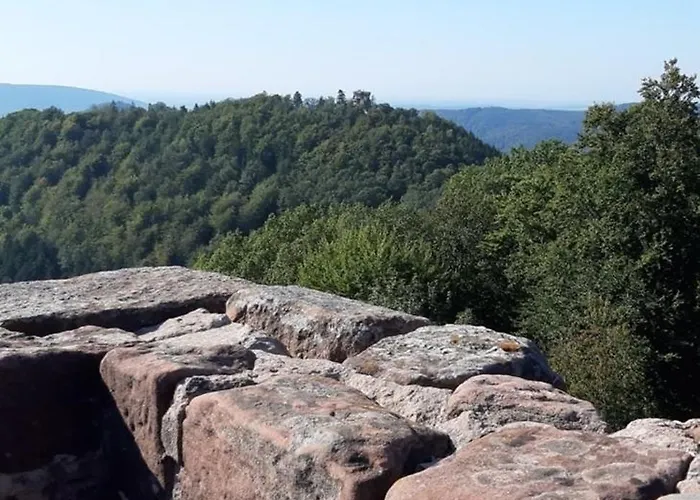 Wasgau Felsen- Und Seen *