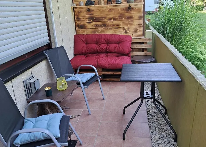 Wasgau Felsen- Und Seen *